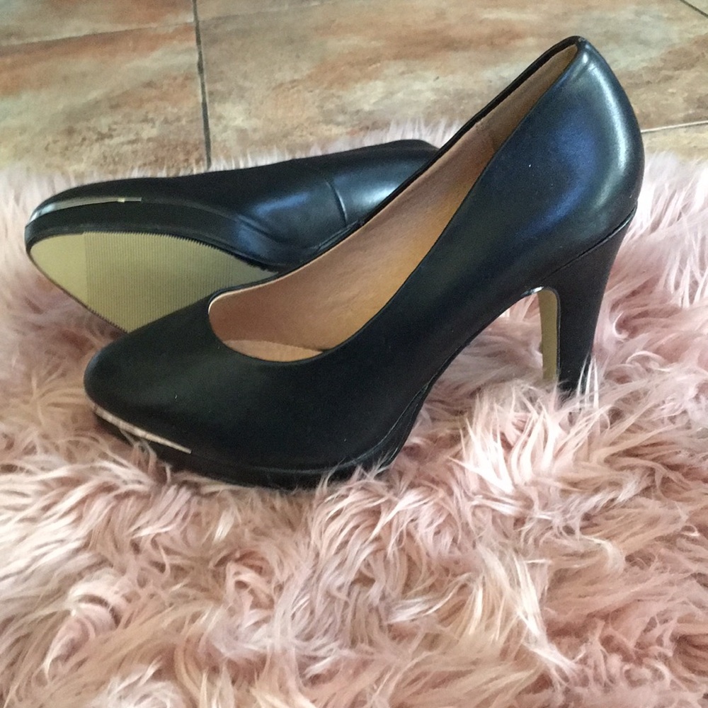 high heel - Picture 2 of 2